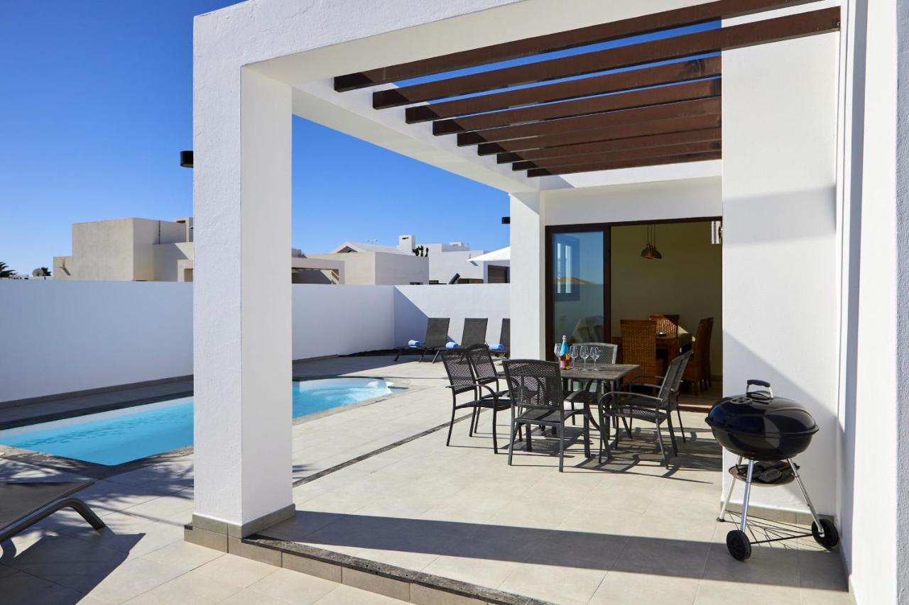 Villa Cantium - Lh101 By Villas Now Ltd Playa Blanca  Exterior photo